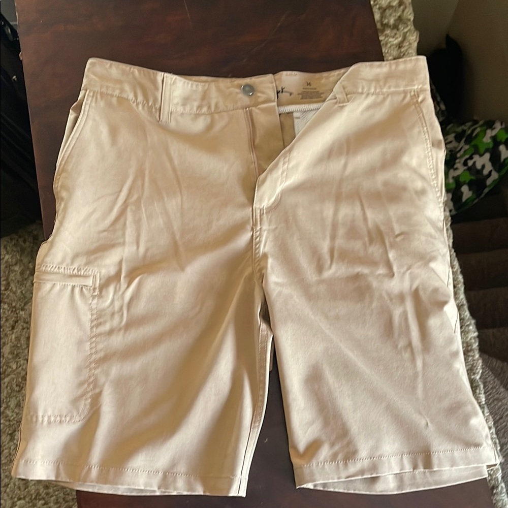 Men's Tan Shorts